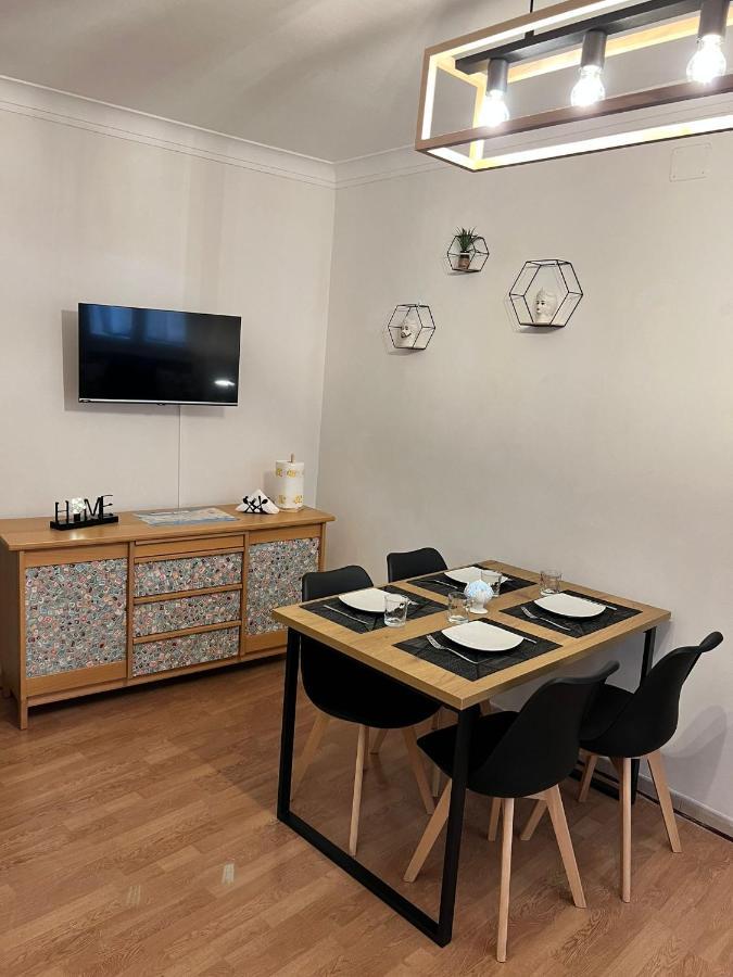 Amira Apartments トラーパニ エクステリア 写真