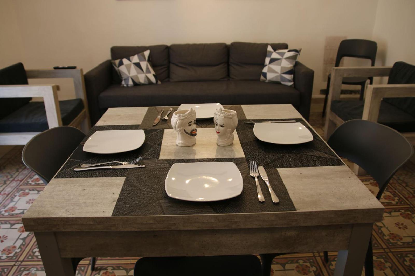 Amira Apartments トラーパニ エクステリア 写真